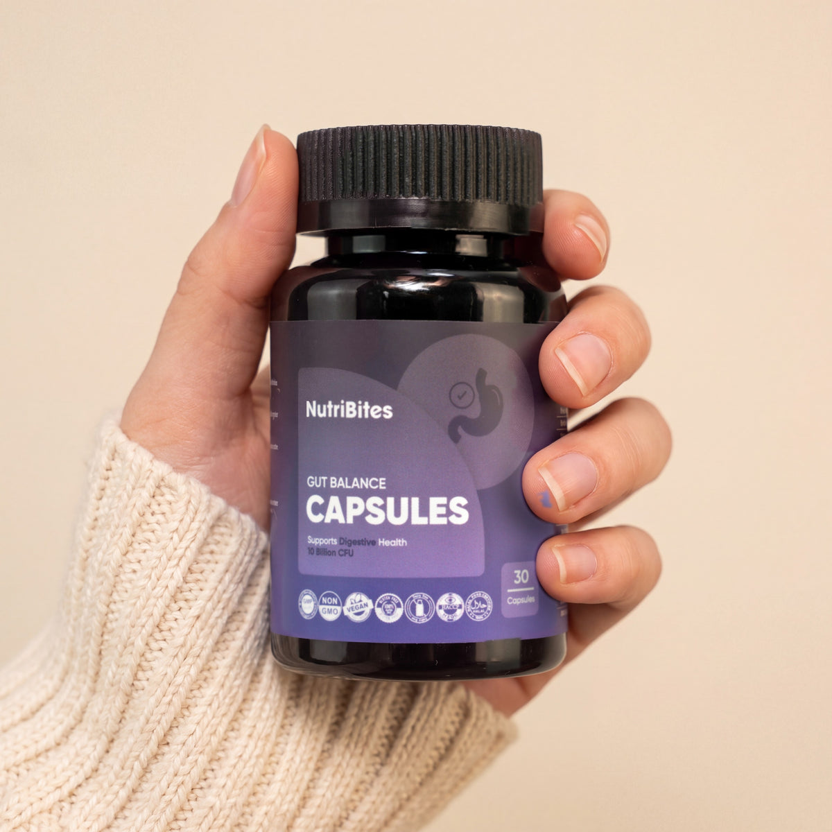Live Cultures & Fibre Capsules – in hand
